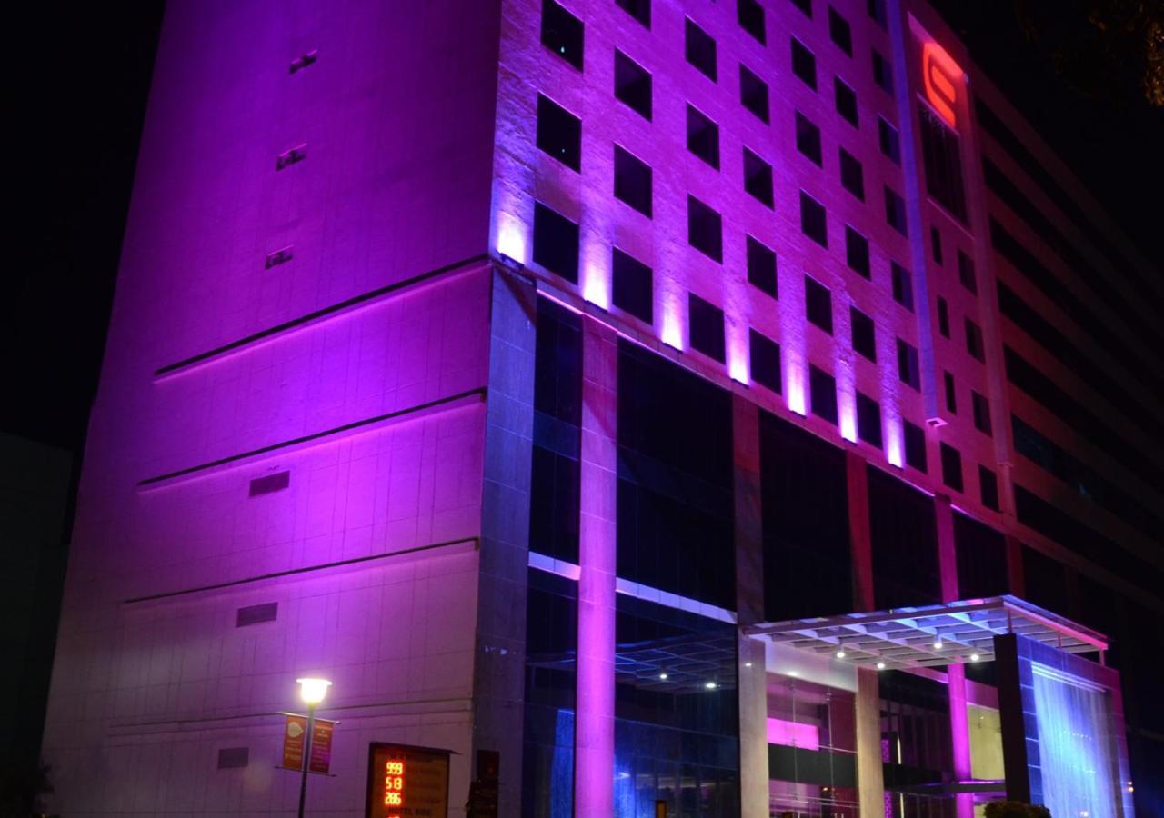 E Hotel Chennai Luaran gambar